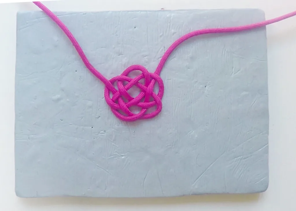 How to tie a Cloud knot_Art sprouts