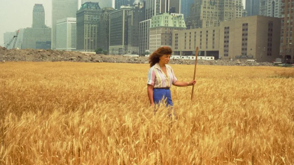What is Environmental Art? 7 Iconic Environmental Artworks You Should Know About 6 One AD Absolutes Intermediates 2019.jpg